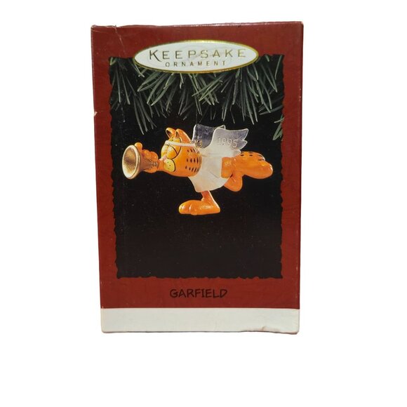 Vintage Hallmark Keepsake Ornament 1995 Garfield Angel With Trumpet - Picture 1 of 6